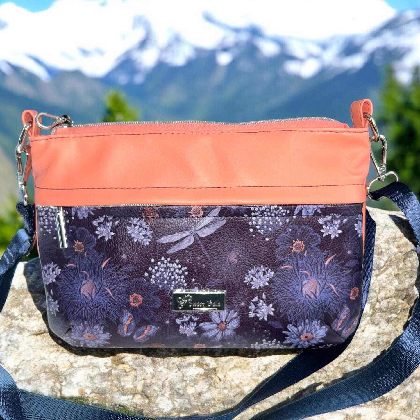 Dragonfly Starburn Crossbody Bag