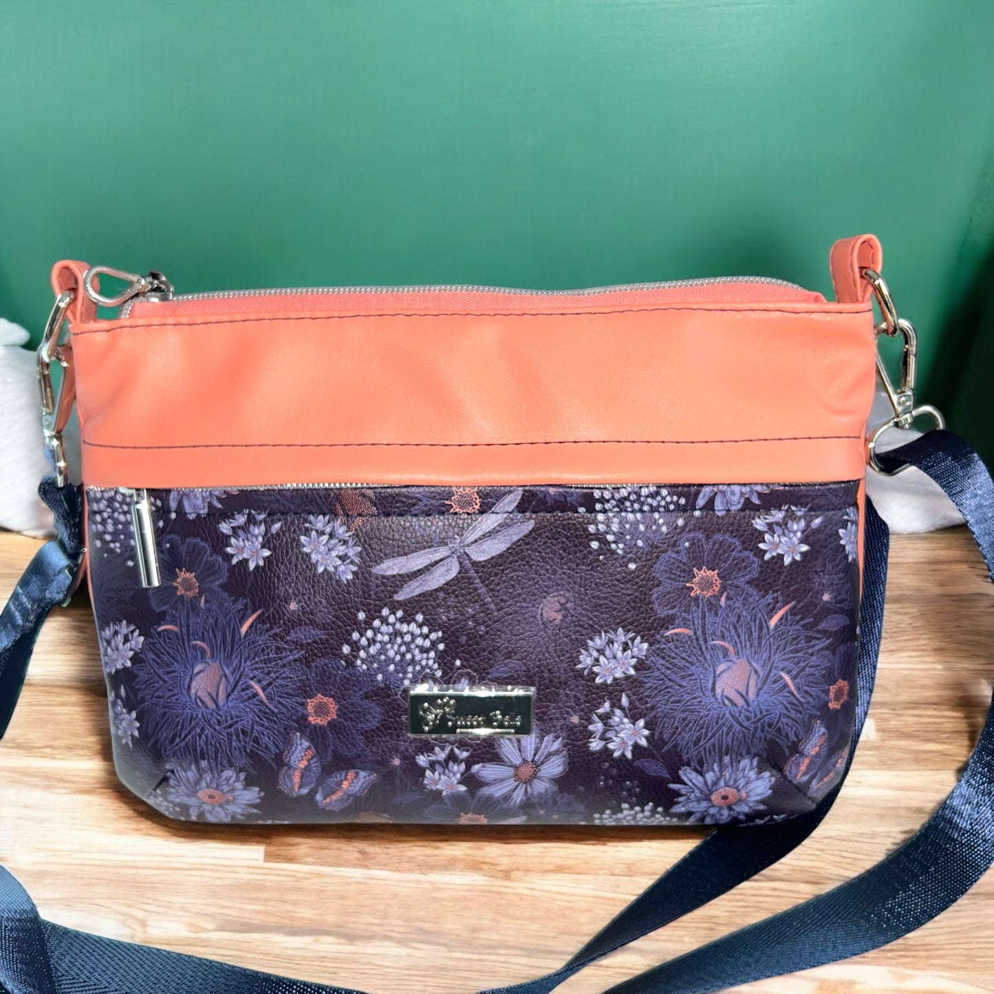 Dragonfly Starburn Crossbody Bag