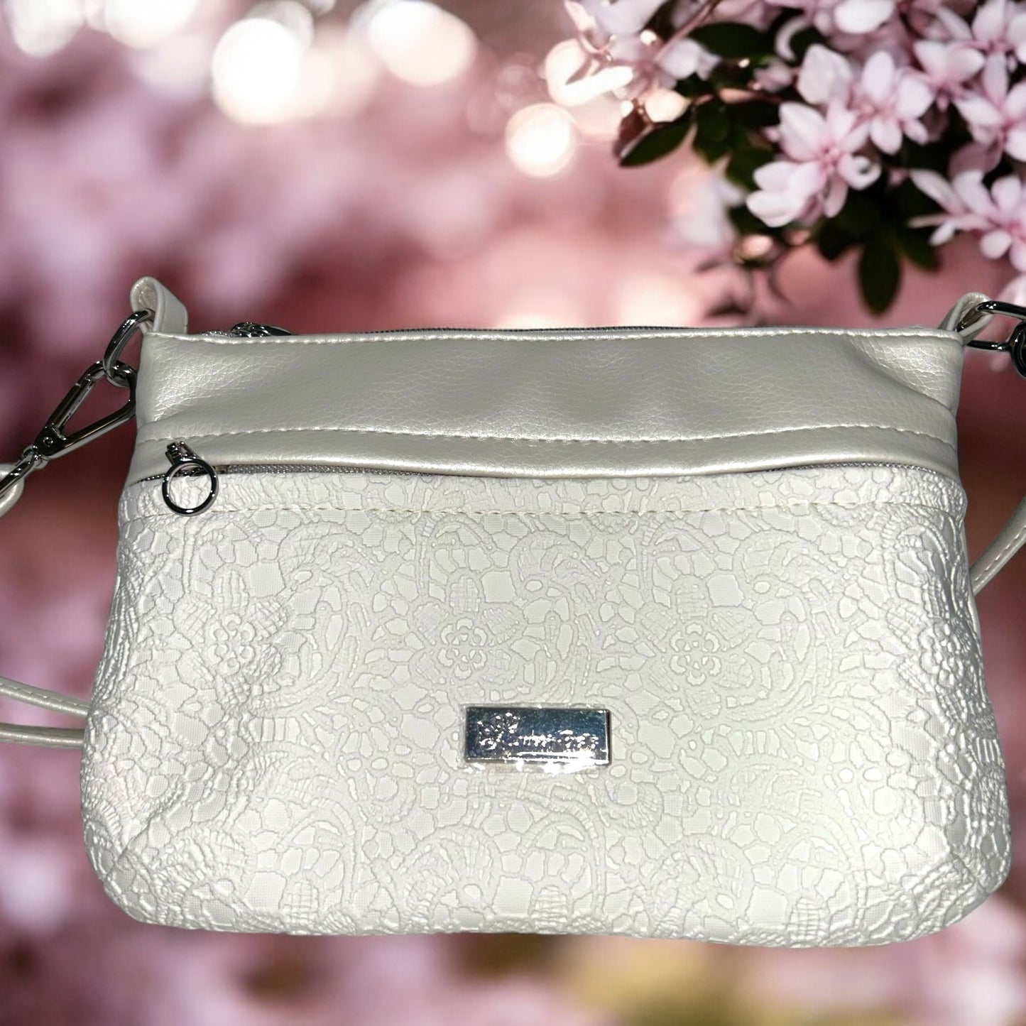 Ivory Lace Starburn Crossbody Bag