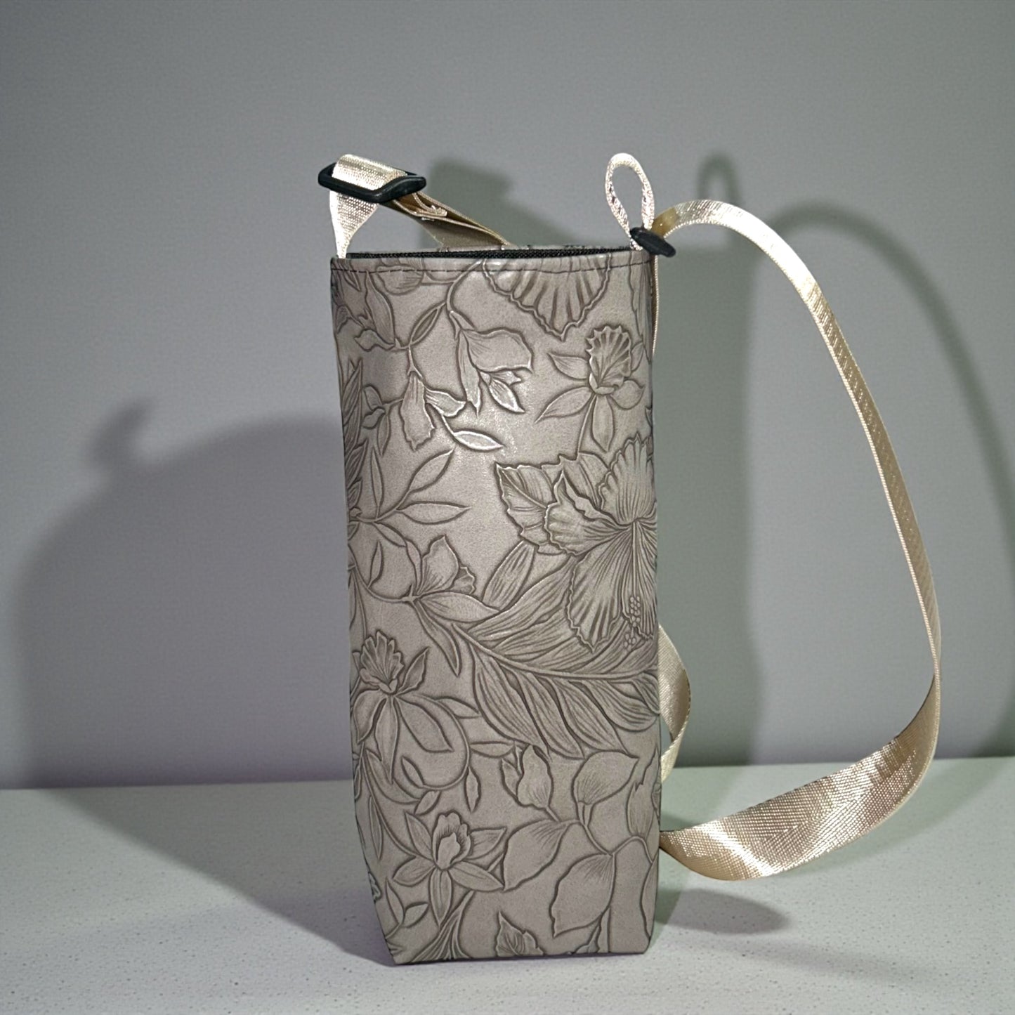 Water Bottle Carrier Bag