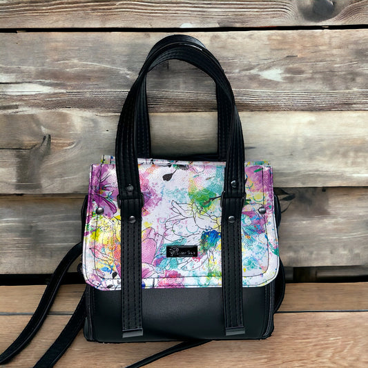 Abstract Flower Flap Vadon Hand and Crossbody Bag