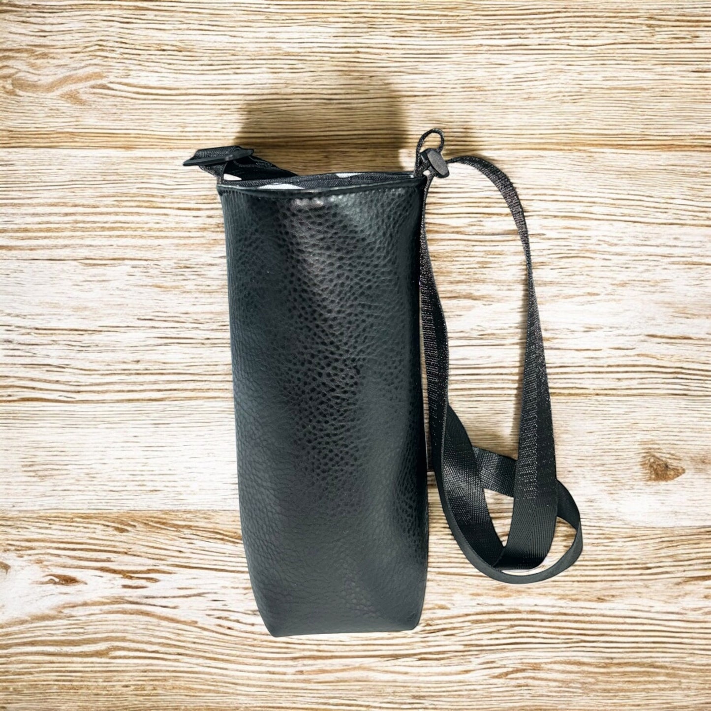 Black Water Bottle Carrier Bag